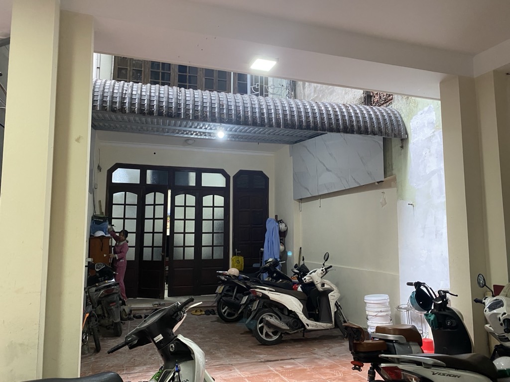 Bán nhà Nguyễn Trãi - diện tích 150m2 4 tầng - Đang cập nhật - giá 27 tỷ