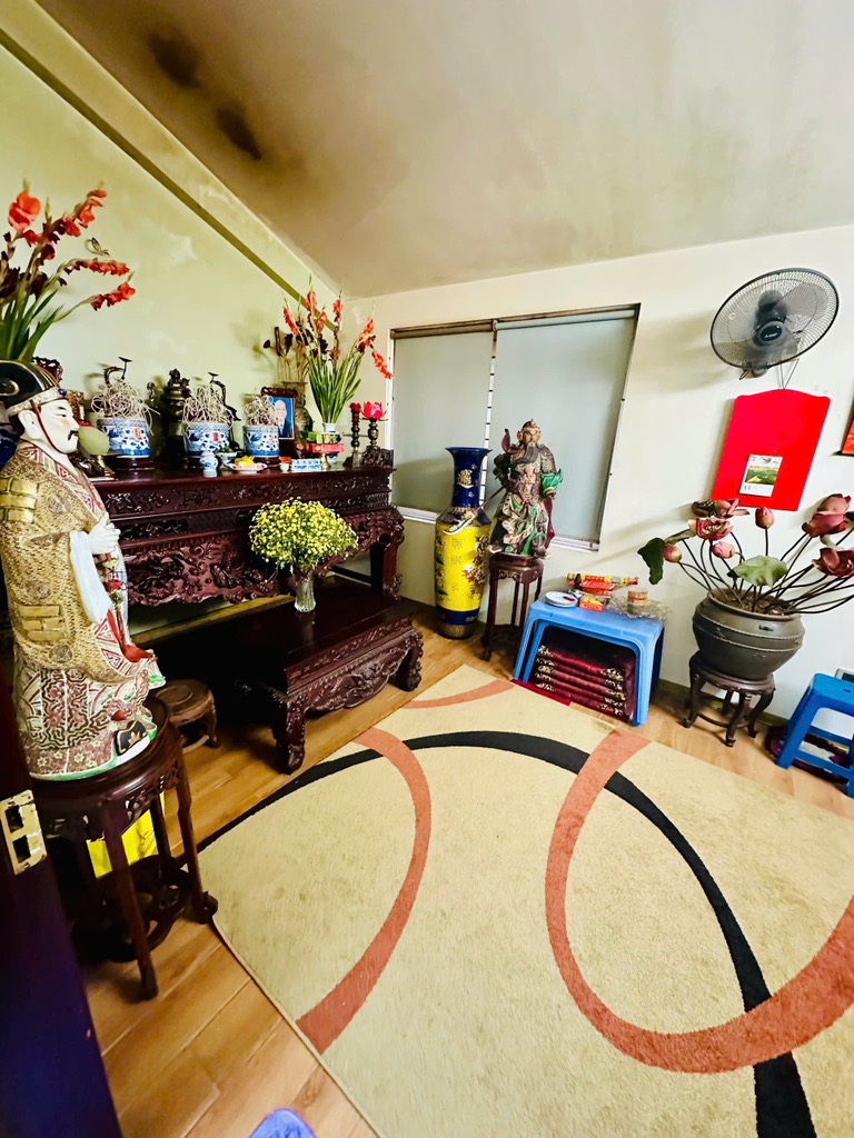 Bán nhà Nguyễn Trãi - diện tích 91.3m2 5 tầng - ô tô tránh - giá 52 tỷ