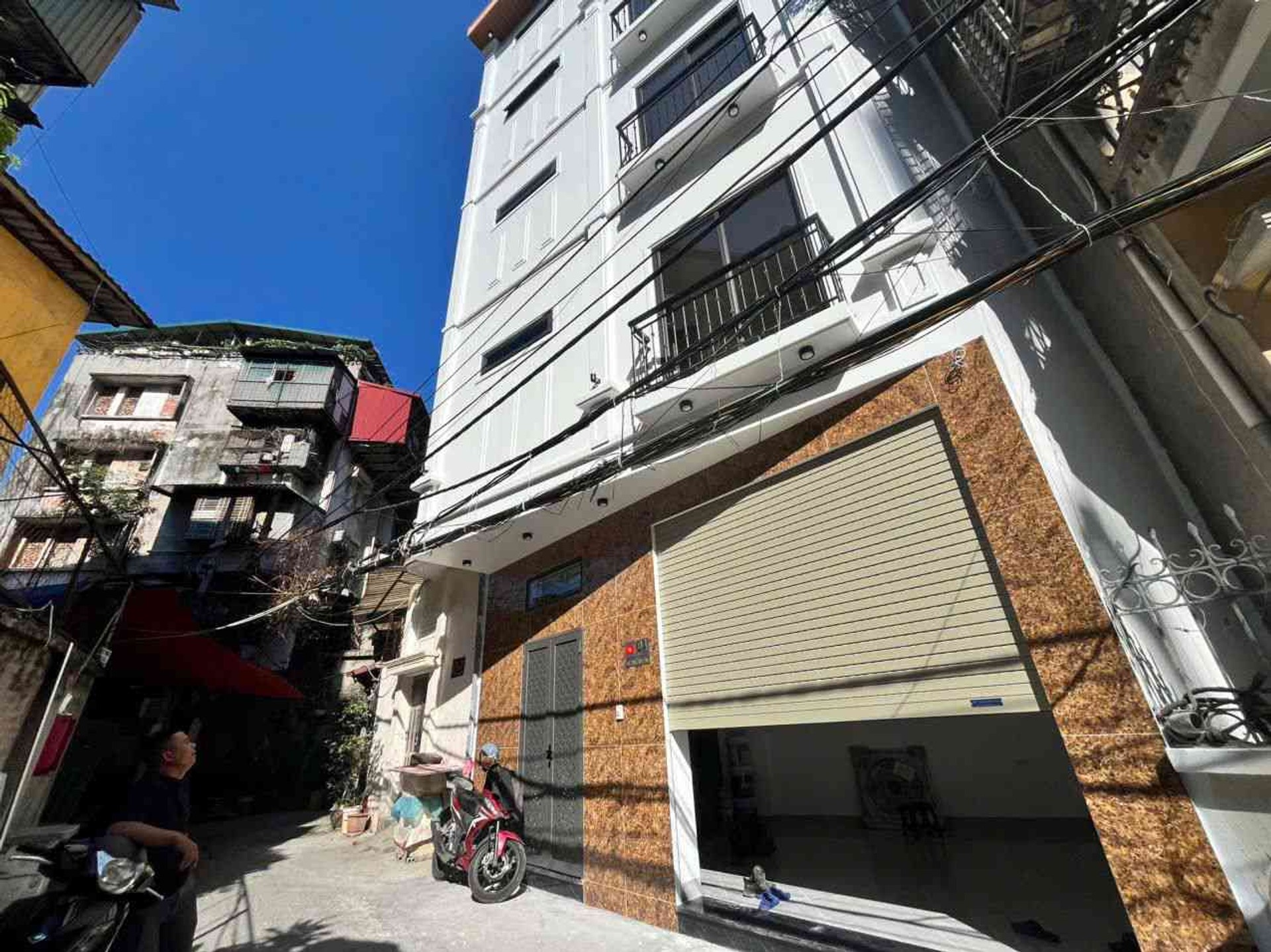 Bán nhà Thanh Nhàn - diện tích 25m2 5 tầng - ô tô đỗ cửa - giá 11,5 tỷ