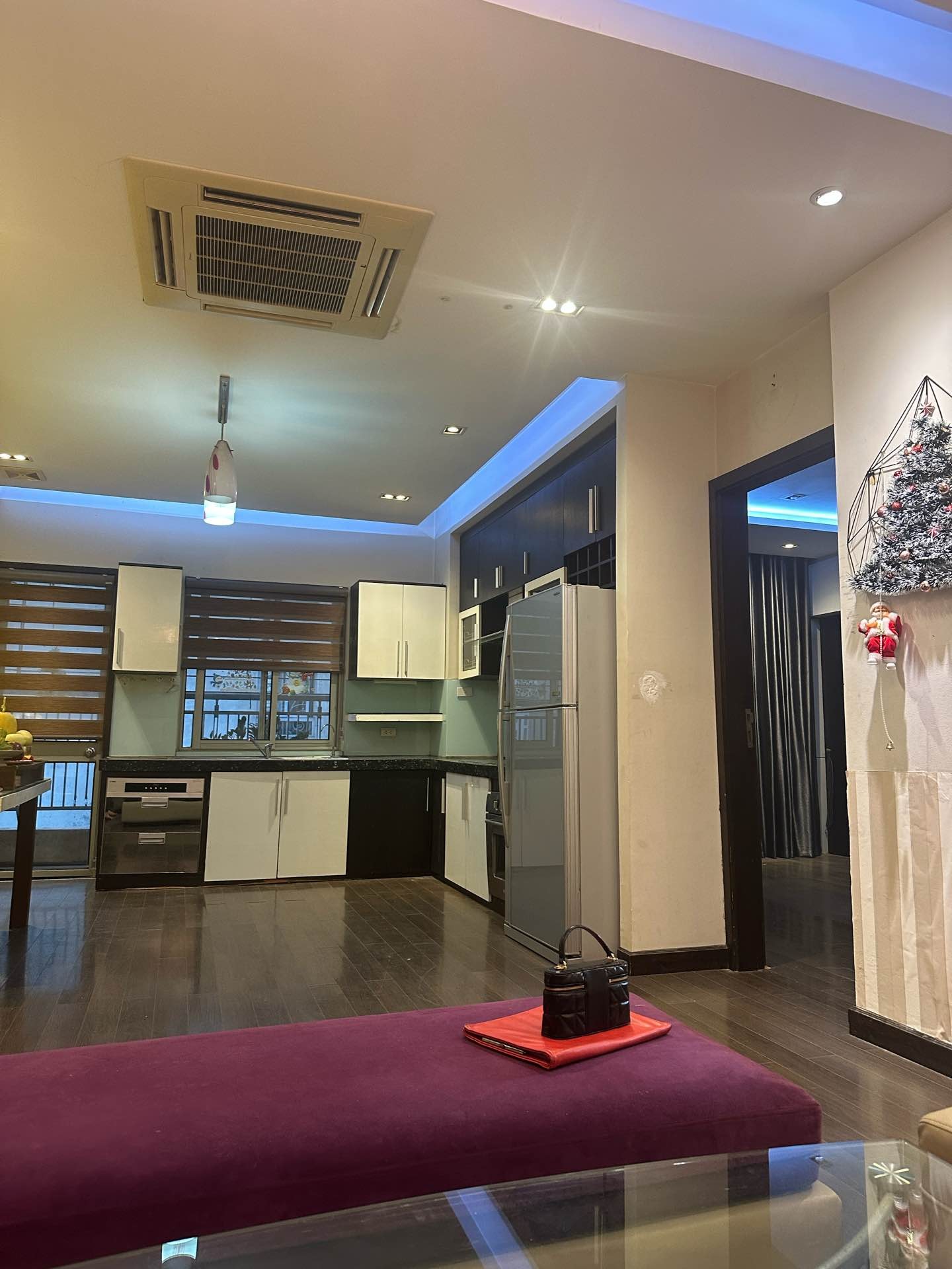Bán nhà Nguyễn Đức Cảnh - diện tích 86m2 1 tầng - Căn góc, nhà đẹp - giá 7,4 tỷ
