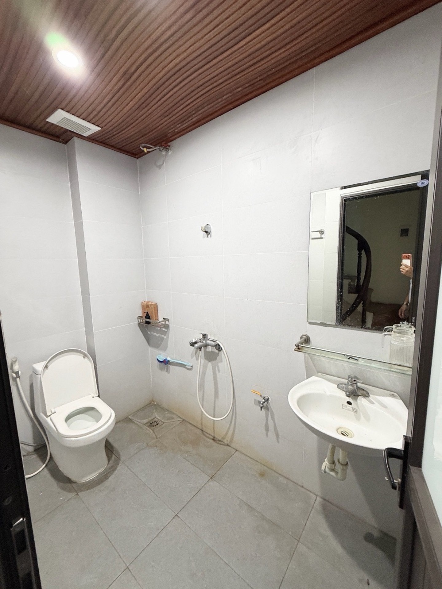 Bán nhà Hồng Mai - diện tích 30m2 4 tầng - Ô tô 10 mét - giá 4,6 tỷ