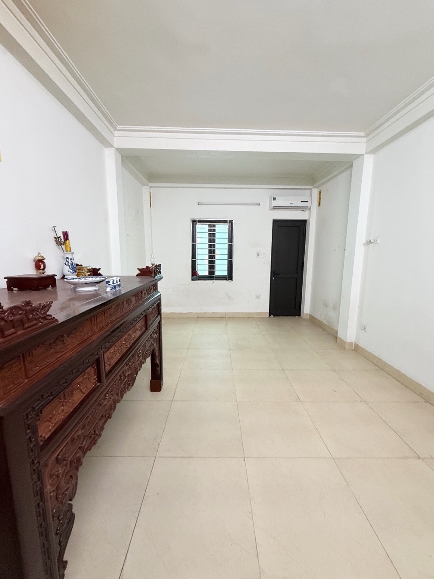Bán nhà Hồng Mai - diện tích 30m2 4 tầng - Ô tô 10 mét - giá 4,6 tỷ