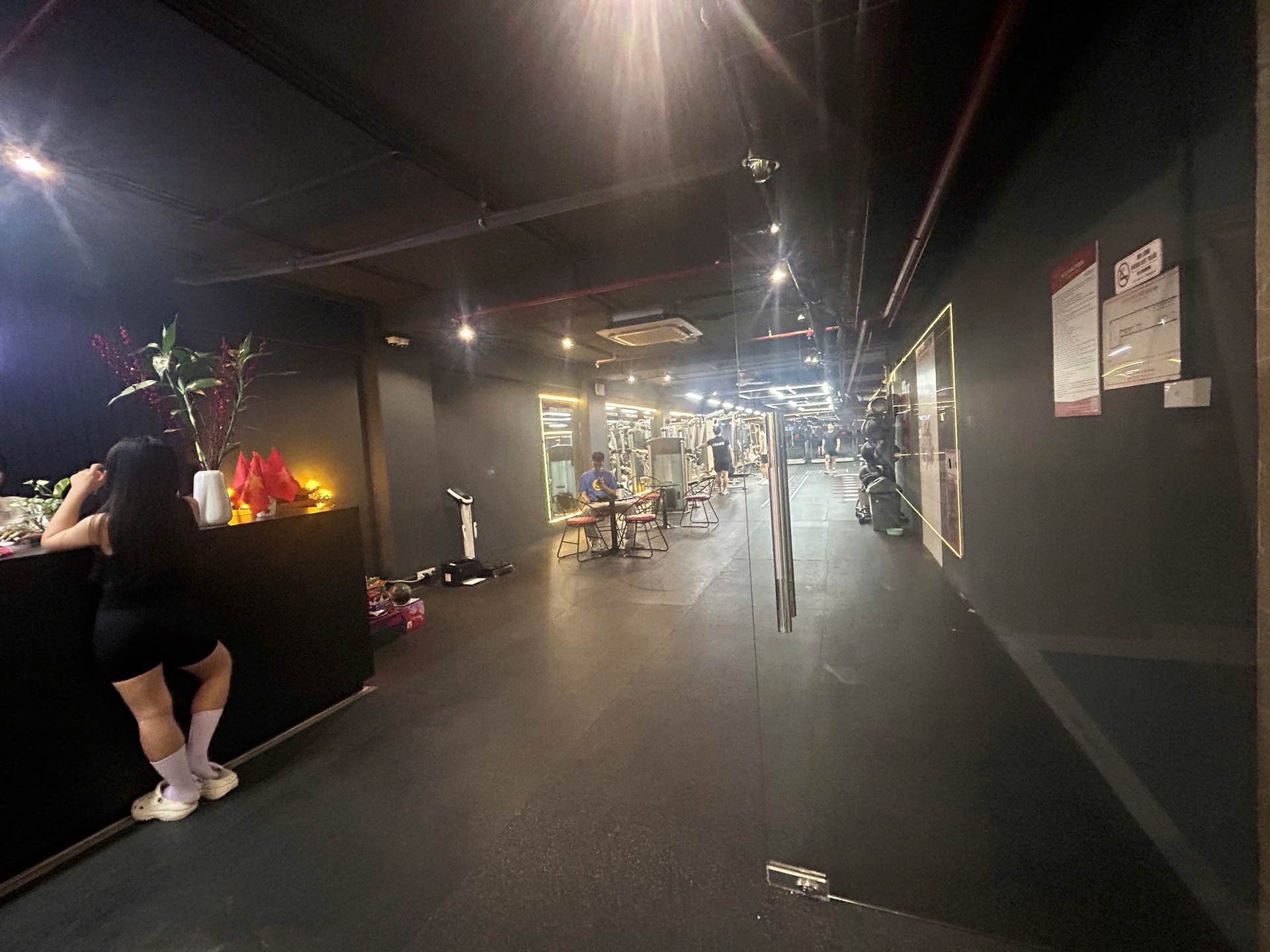 Bán nhà Nguyễn Lương Bằng - diện tích 530m2 8 tầng - Mặt phố VIP trung tâm Đống Đa - giá 450 tỷ