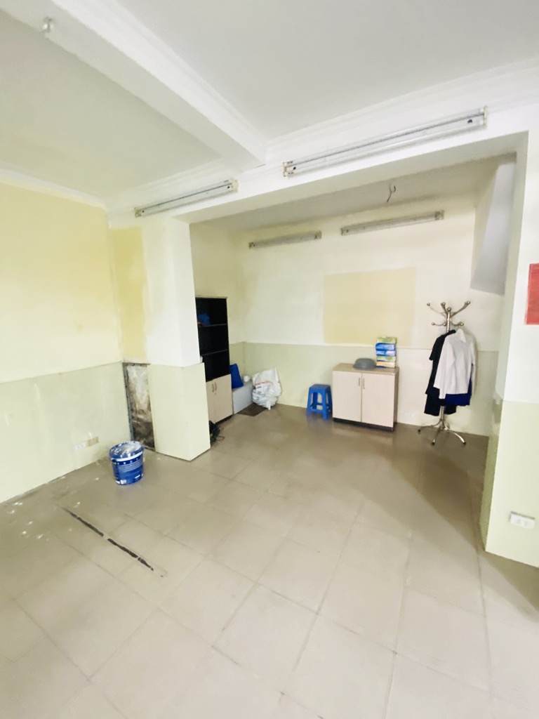 Bán nhà Lê Thánh Tông - diện tích 157m2 2 tầng - Mặt phố chính, kinh doanh sầm uất - giá 74 tỷ