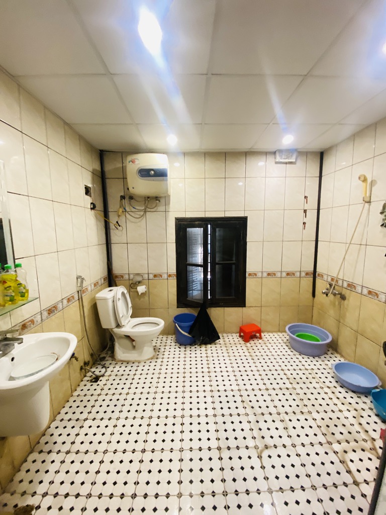 Bán nhà Lê Thánh Tông - diện tích 157m2 2 tầng - Mặt phố chính, kinh doanh sầm uất - giá 74 tỷ