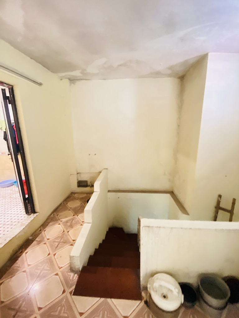 Bán nhà Lê Thánh Tông - diện tích 157m2 2 tầng - Mặt phố chính, kinh doanh sầm uất - giá 74 tỷ