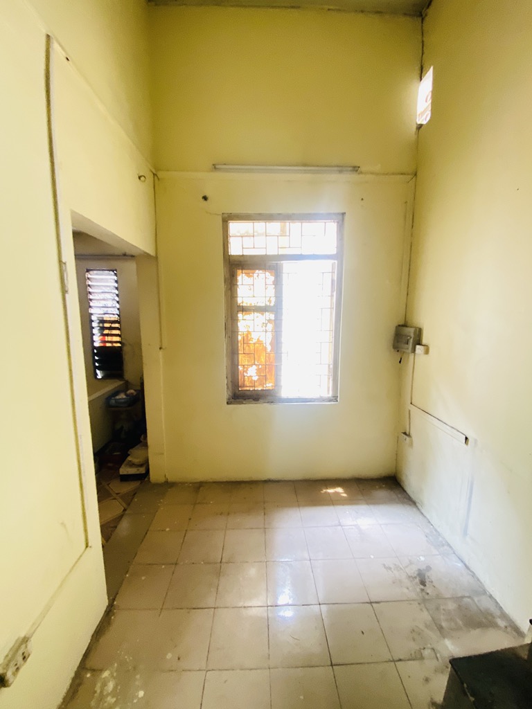 Bán nhà Lê Thánh Tông - diện tích 157m2 2 tầng - Mặt phố chính, kinh doanh sầm uất - giá 74 tỷ