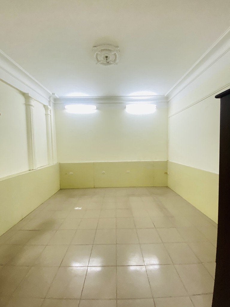 Bán nhà Lê Thánh Tông - diện tích 157m2 2 tầng - Mặt phố chính, kinh doanh sầm uất - giá 74 tỷ