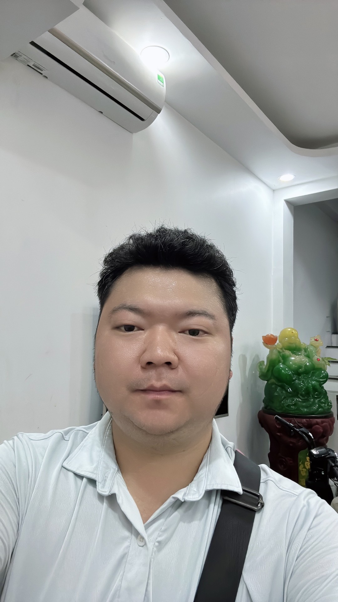 Bán nhà Trương Định - diện tích 32m2 5 tầng - Nhà mới đẹp, nội thất đầy đủ - giá 7,5 tỷ