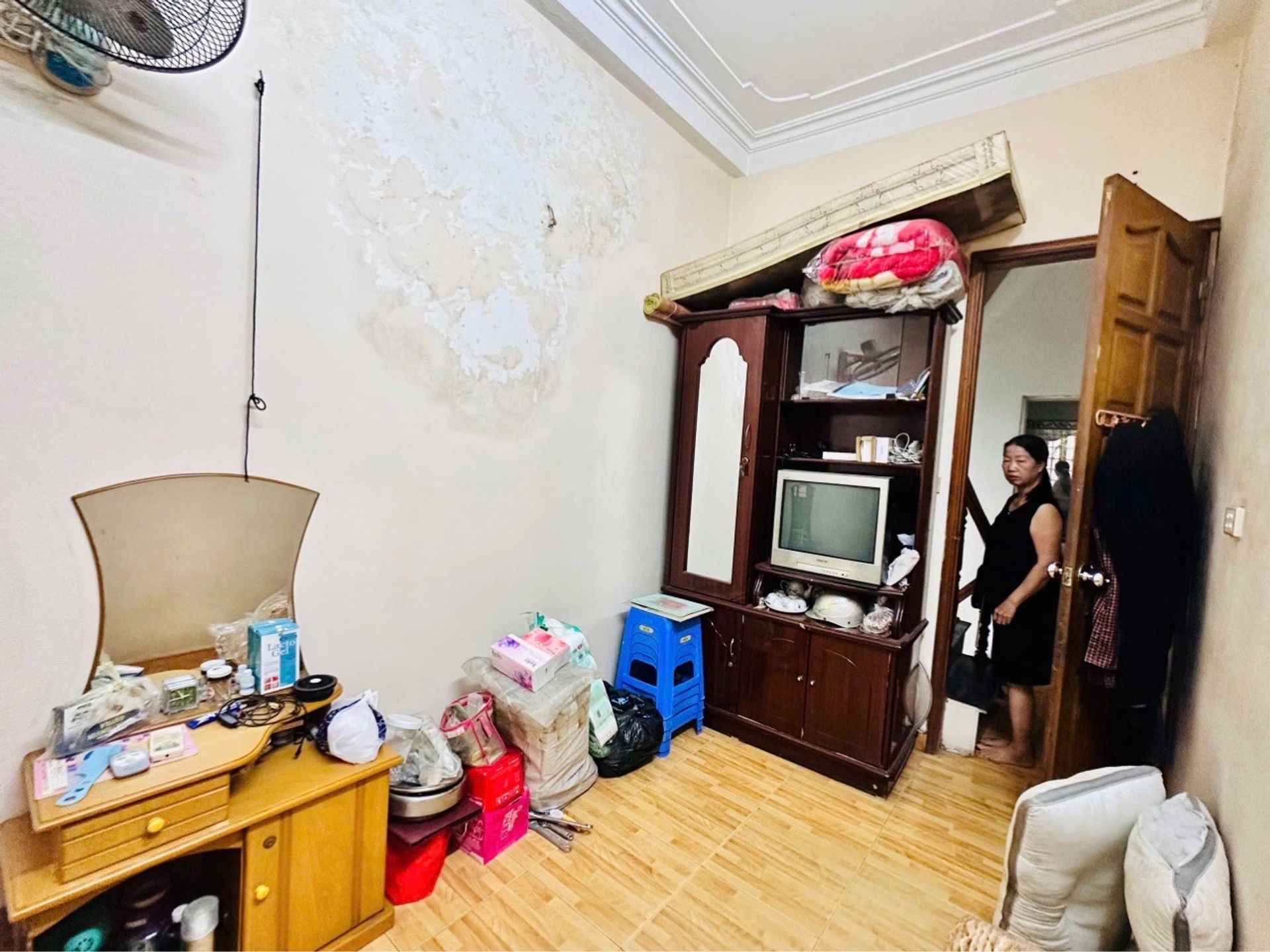 Bán nhà Hai Bà Trưng - diện tích 18m2 4 tầng - Ngõ thông - giá 4,38 tỷ