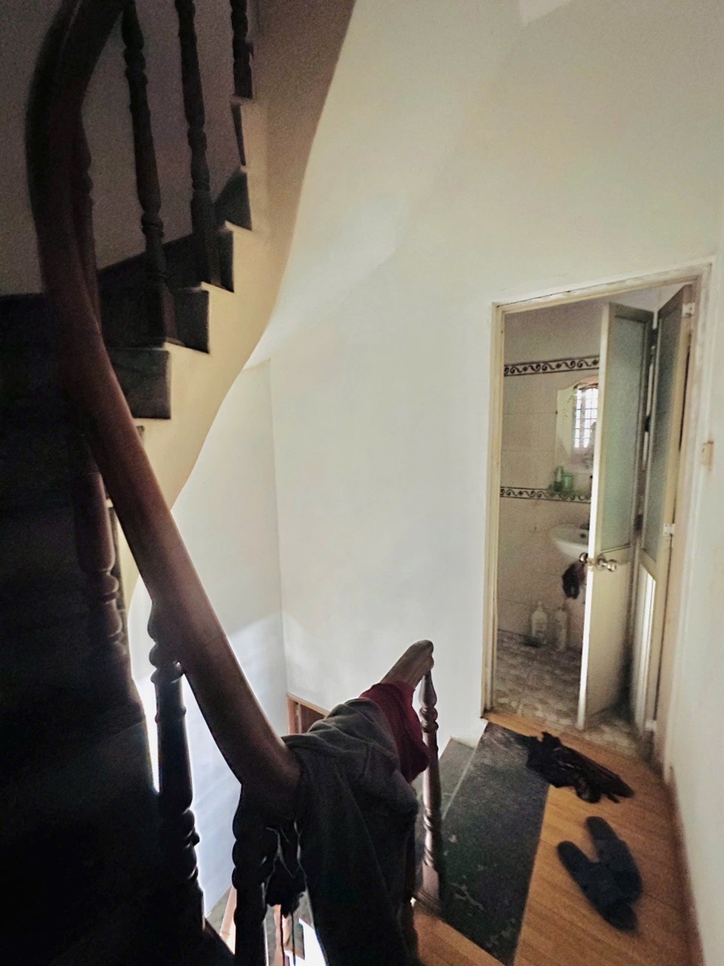 Bán nhà Hai Bà Trưng - diện tích 18m2 4 tầng - Ngõ thông - giá 4,38 tỷ
