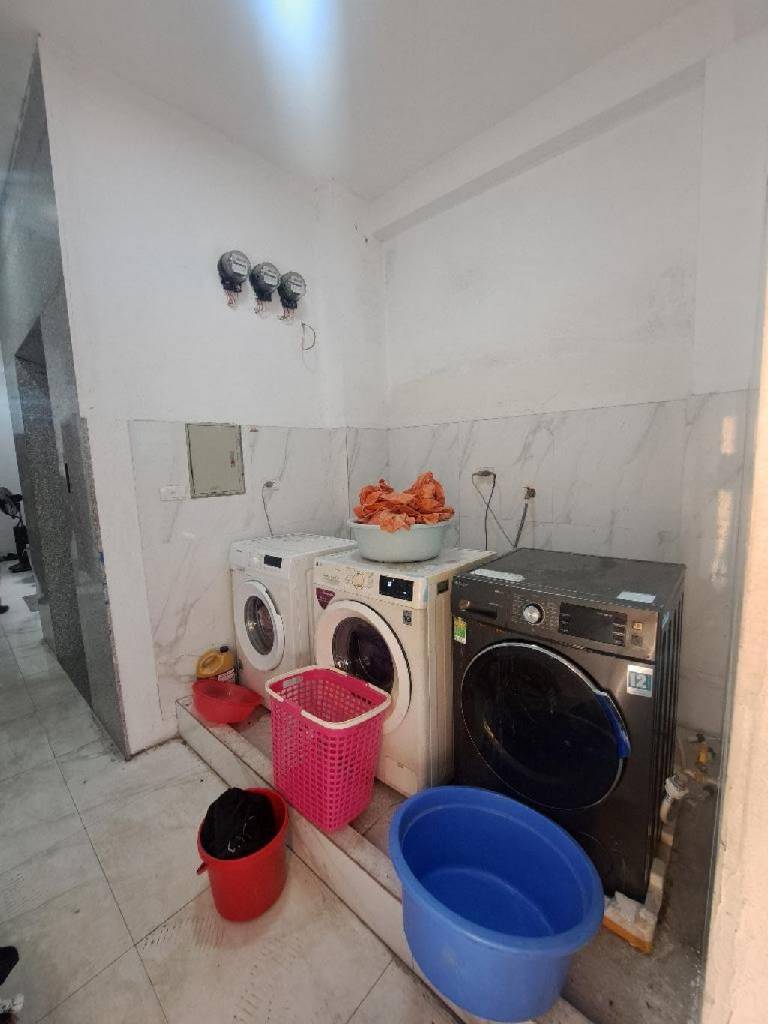 Bán nhà Triều Khúc - diện tích 126m2 9 tầng - Cực hiếm - giá 28,5 tỷ