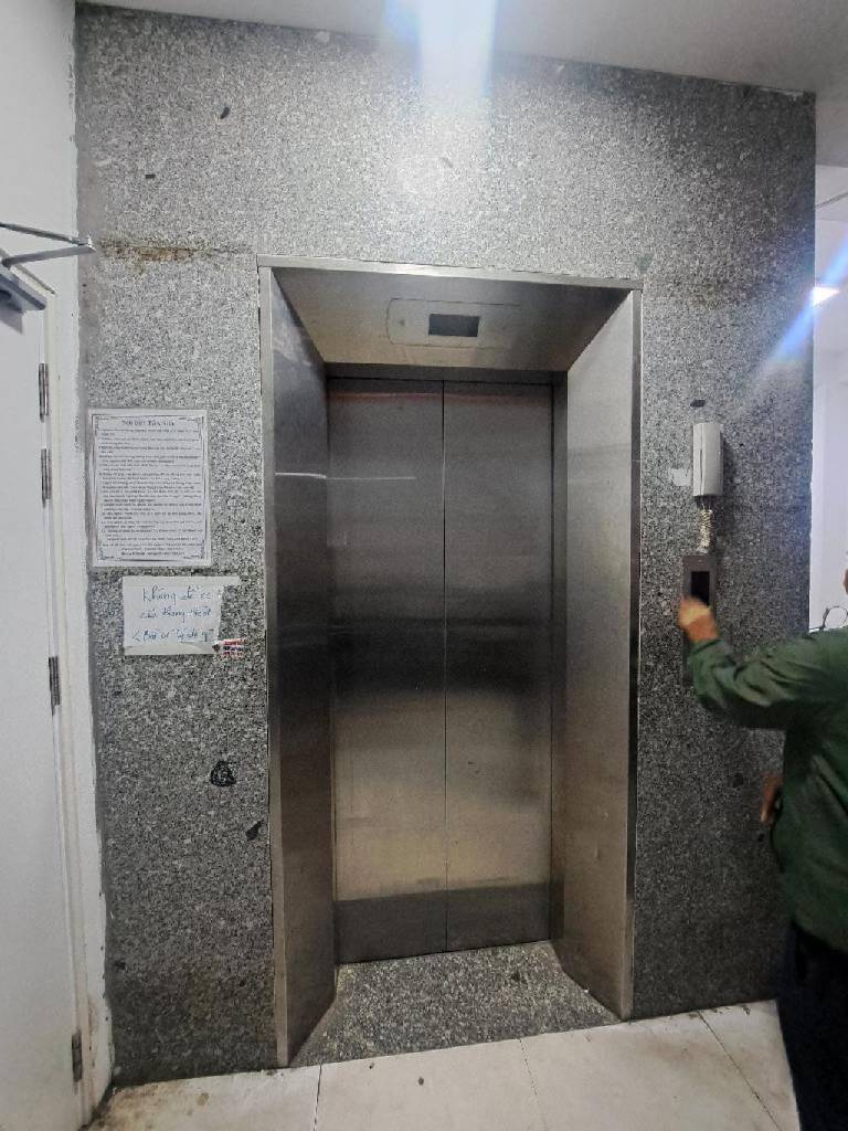 Bán nhà Triều Khúc - diện tích 126m2 9 tầng - Cực hiếm - giá 28,5 tỷ