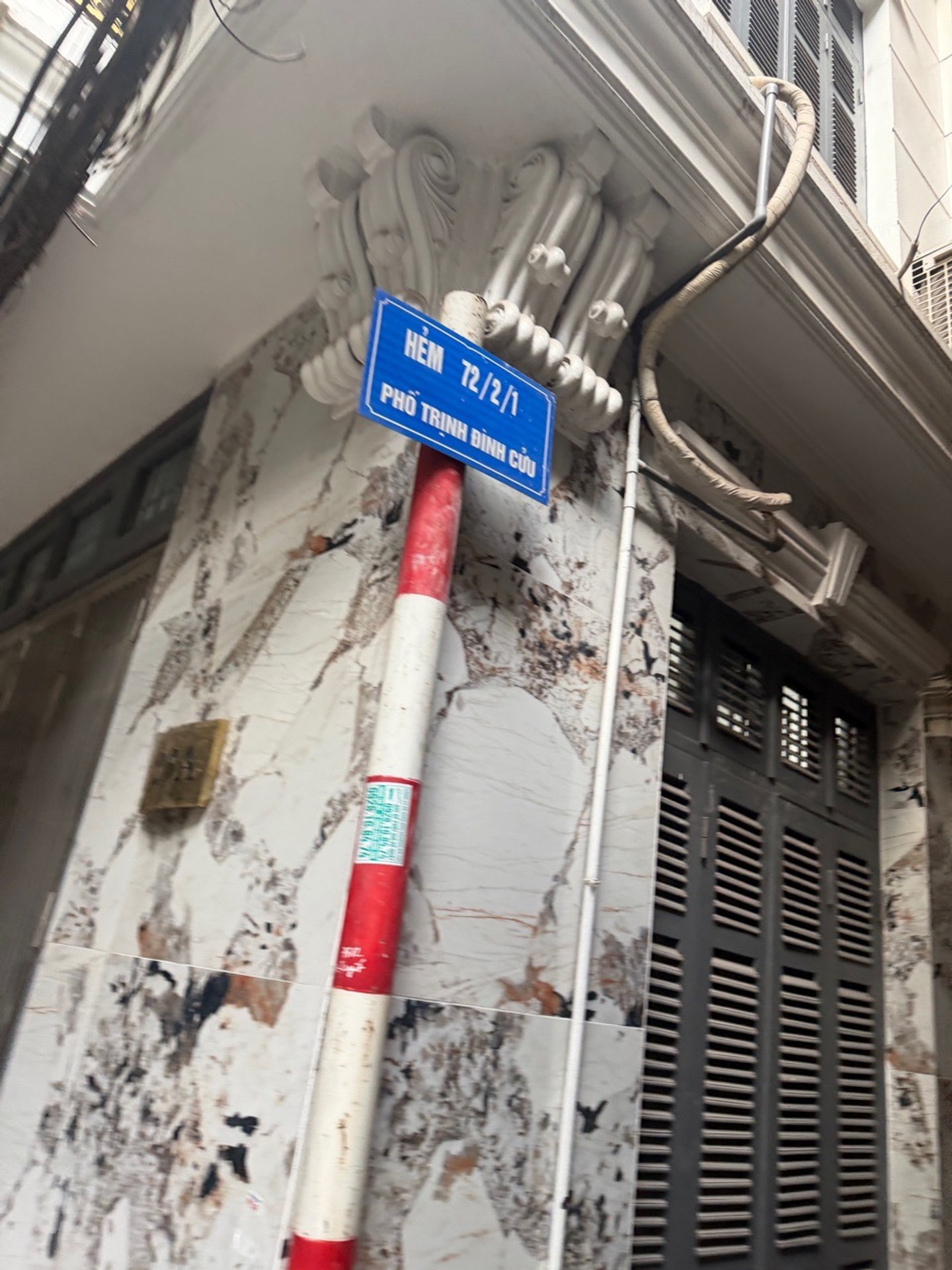 Bán nhà Trịnh Đình Cửu - diện tích 23m2 5 tầng - Cực hiếm - giá 6,5 tỷ