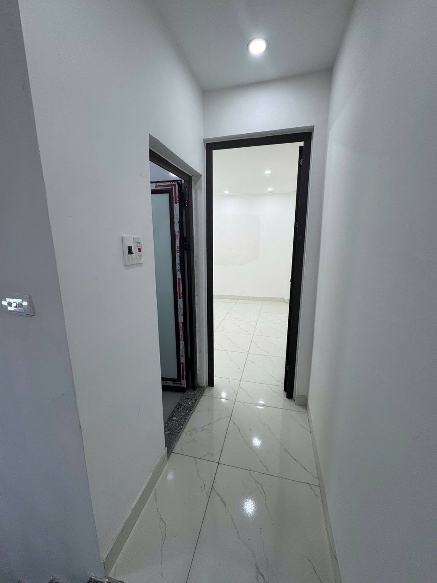 Bán nhà Đông Thiên - diện tích 34m2 3 tầng - gần ô tô - giá 4,2 tỷ