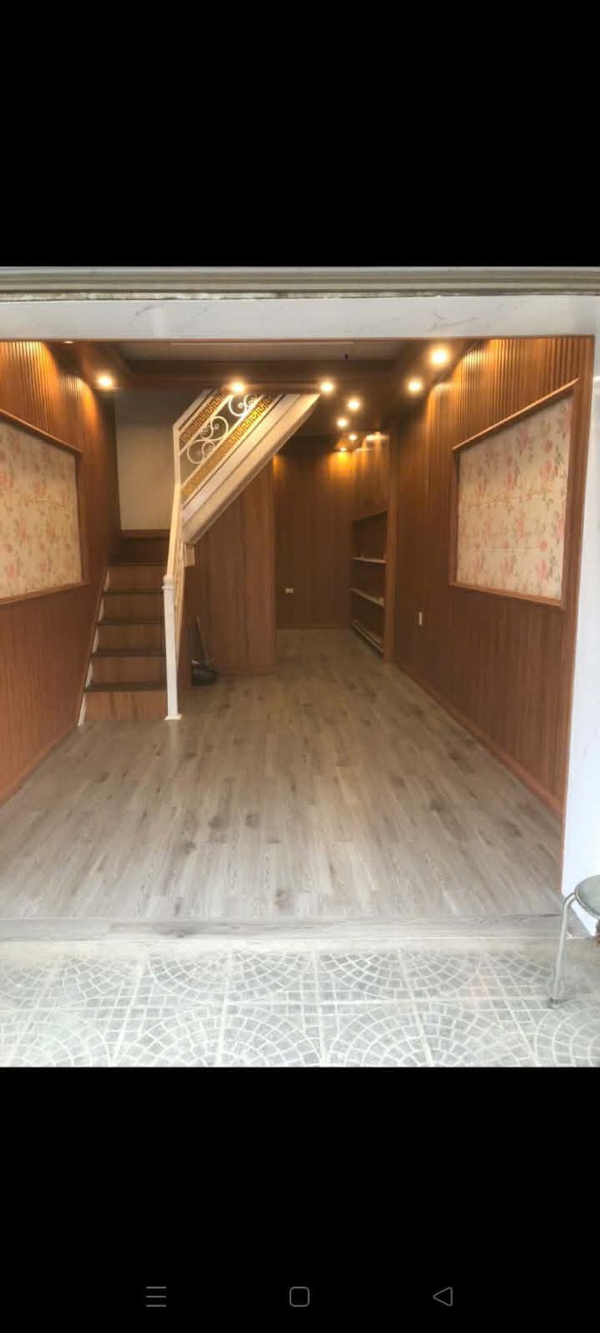 Bán nhà Hoàng Mai - diện tích 31m2 3 tầng - Mặt đường kinh doanh - giá 3 tỷ