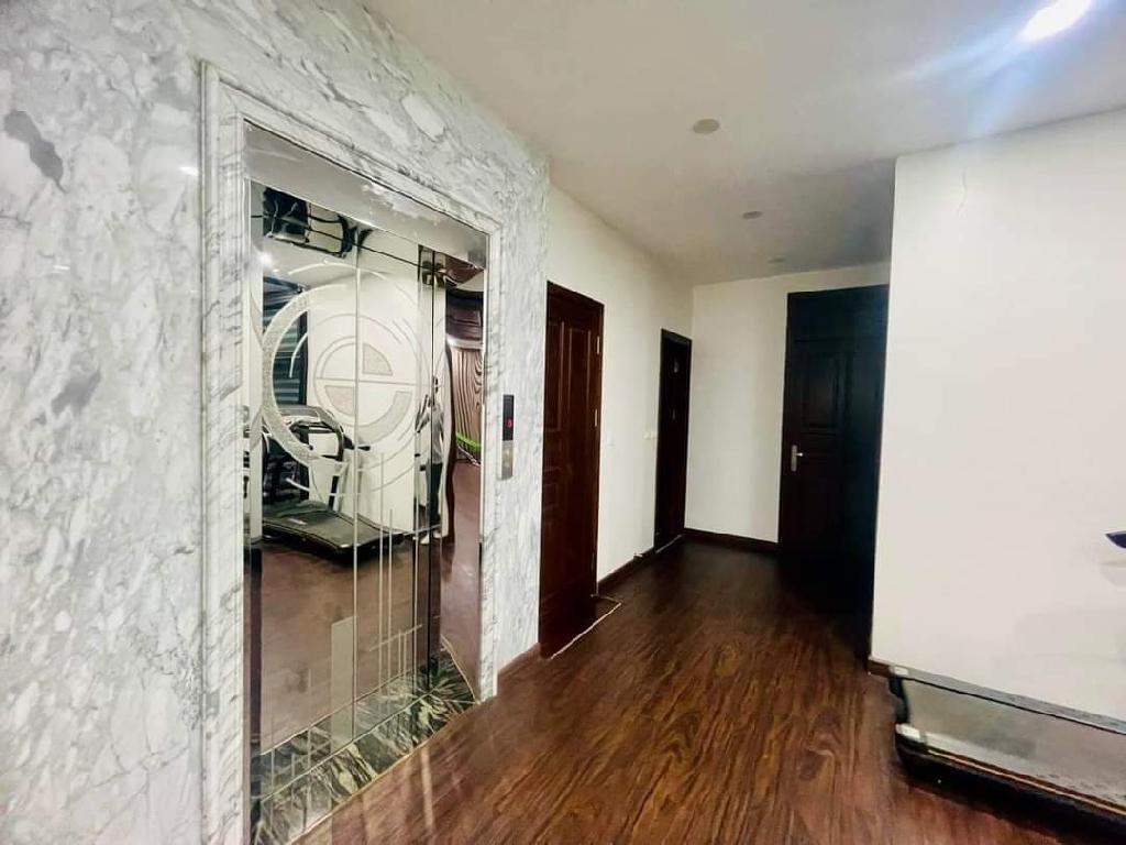 Bán nhà Louis 2 KĐT Louis City Đại Mỗ - diện tích 218m2 5 tầng - Ô TÔ TRÁNH - giá 68 tỷ