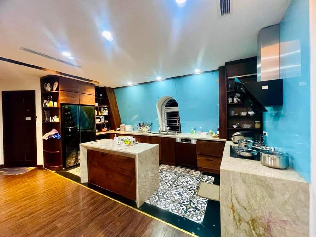 Bán nhà Louis 2 KĐT Louis City Đại Mỗ - diện tích 218m2 5 tầng - Ô TÔ TRÁNH - giá 68 tỷ