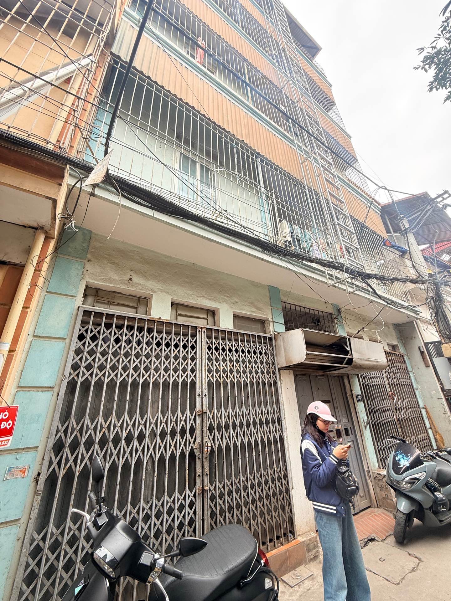 Bán nhà Kim Giang - diện tích 101m2 5 tầng - MẶT TIỀN QUYỀN LỰC - giá 25 tỷ