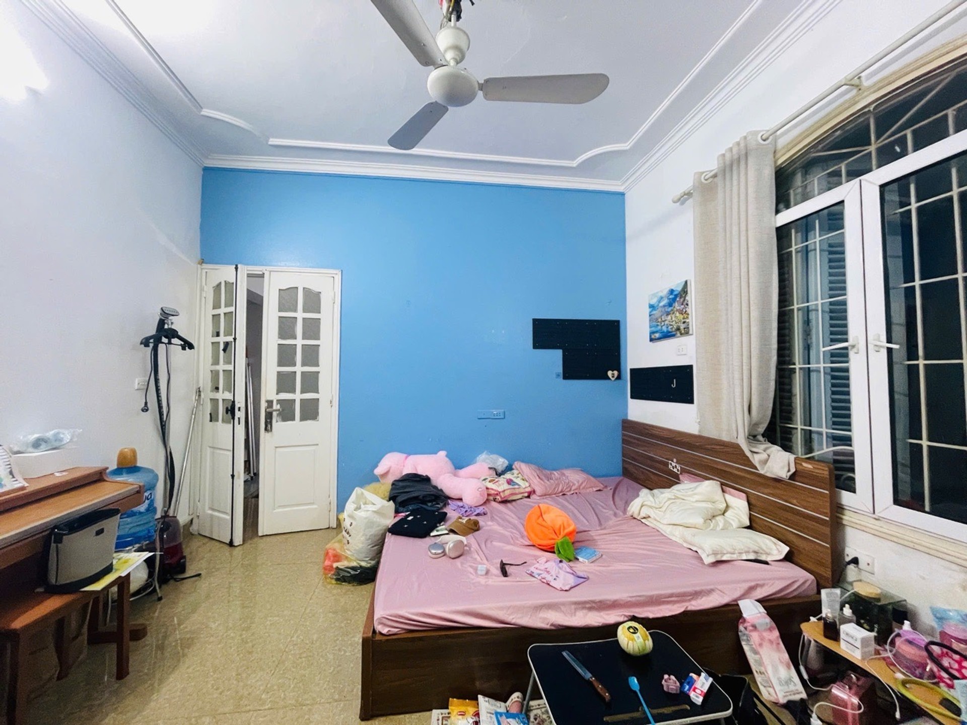 Bán nhà Minh Khai - diện tích 54m2 3 tầng - Ô tô đỗ cửa - giá 9,8 tỷ