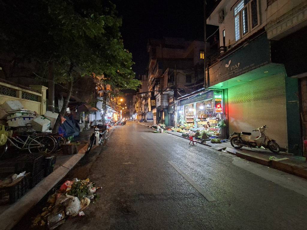 Bán nhà Vĩnh Tuy - diện tích 91m2 2 tầng - bán đất tặng nhà - giá 20,5 tỷ