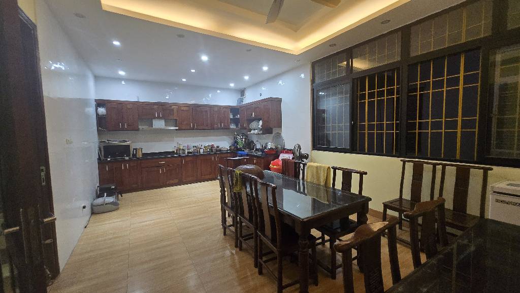 Bán nhà Phùng Khoang - diện tích 147m2 5 tầng - Biệt thự liền kề - giá 32 tỷ