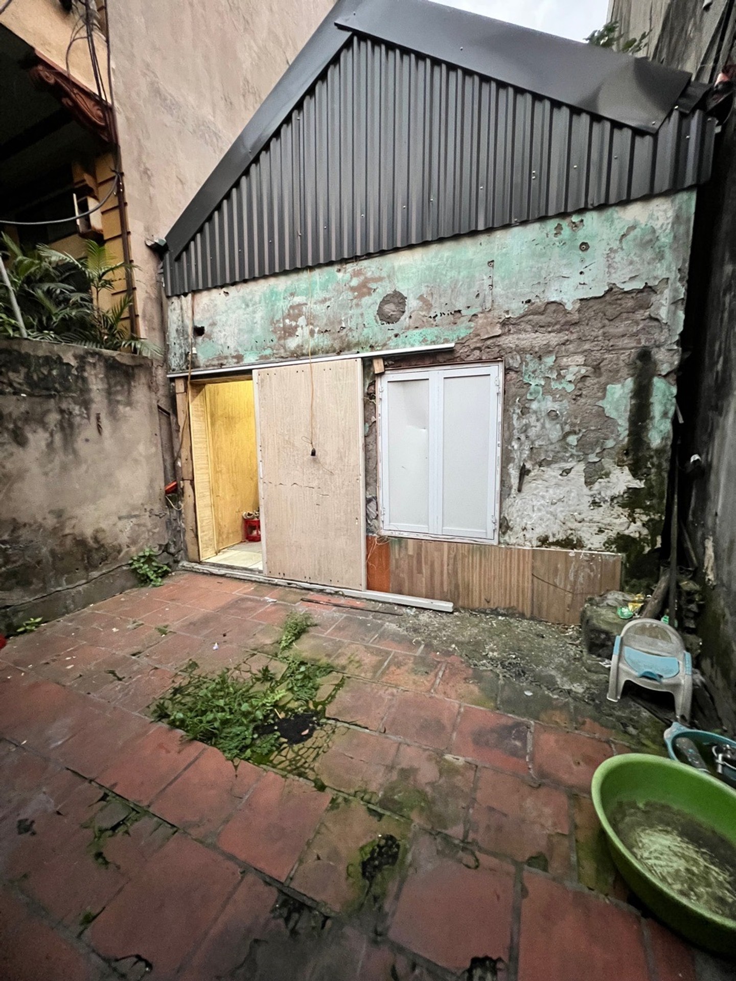 Bán nhà Tam Trinh - diện tích 60m2 1 tầng - ô tô đỗ cửa - giá 12,5 tỷ