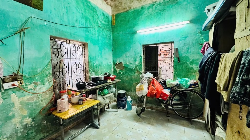 Bán nhà Nguyễn Phúc Lai - diện tích 60m2 2 tầng - Nhà 2 mặt phố - giá 28 tỷ