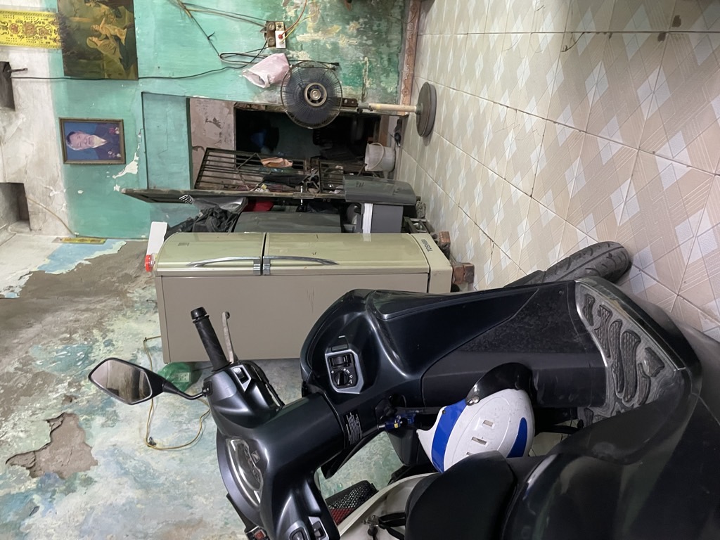 Bán nhà Nguyễn Phúc Lai - diện tích 60m2 2 tầng - Nhà 2 mặt phố - giá 28 tỷ