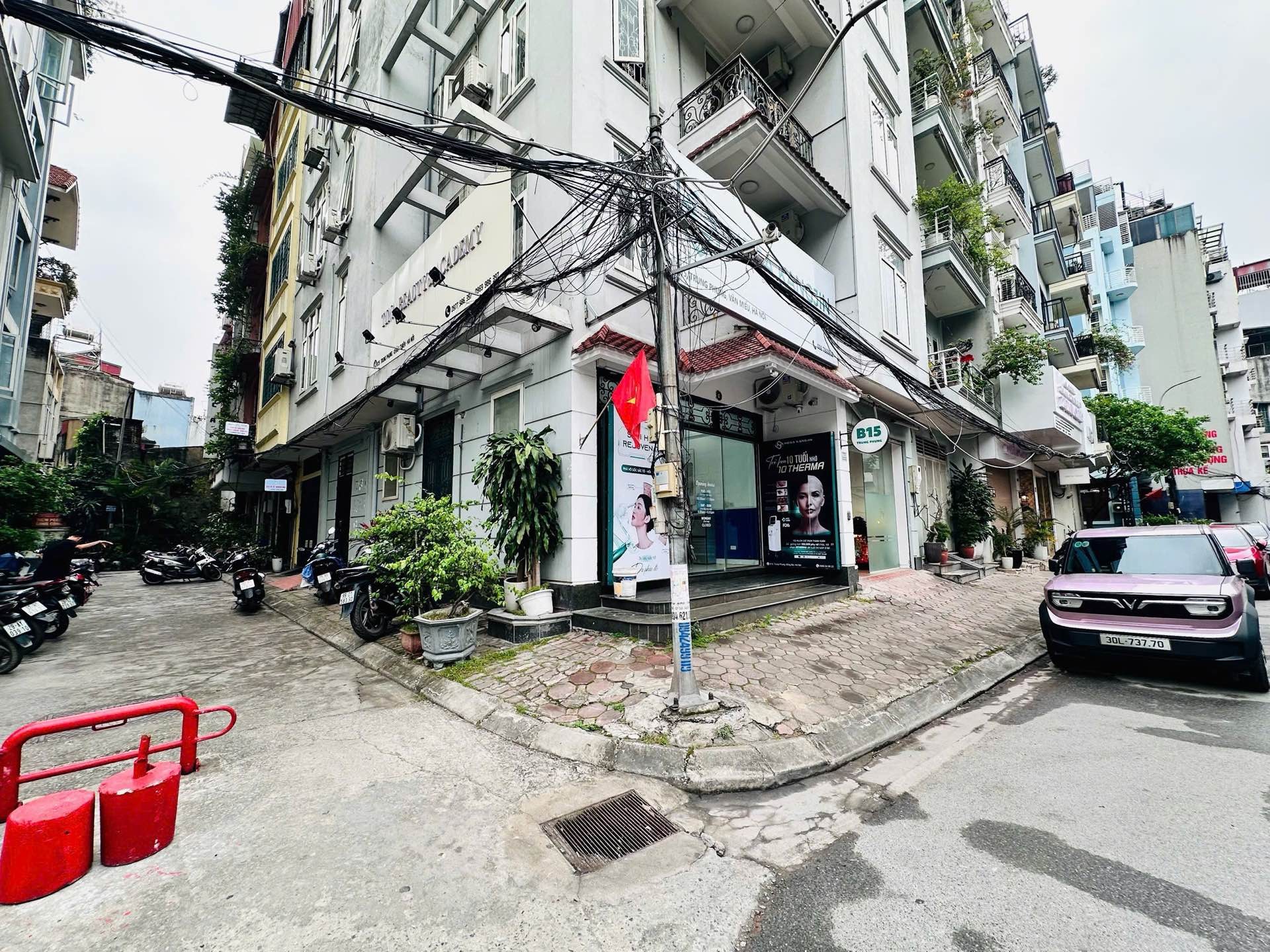 Bán nhà Trung Phụng - diện tích 45m2 6 tầng - Ô tô vào nhà - giá 25,5 tỷ