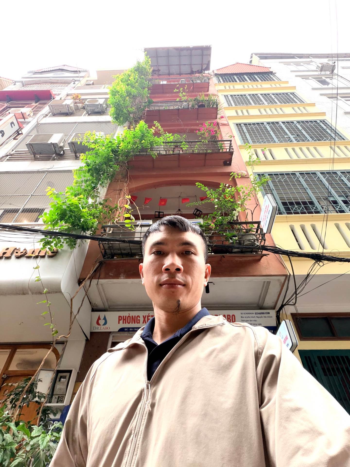 Bán nhà Trung Phụng - diện tích 45m2 6 tầng - Ô tô vào nhà - giá 25,5 tỷ