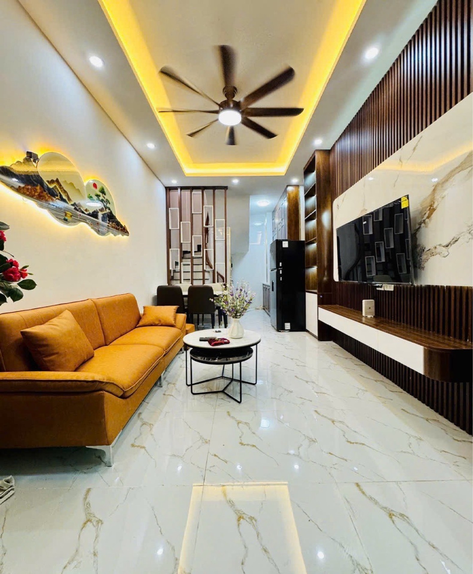 Bán nhà Tân Khai - diện tích 24m2 5 tầng - Ô tô tránh 30m - giá 6,7 tỷ
