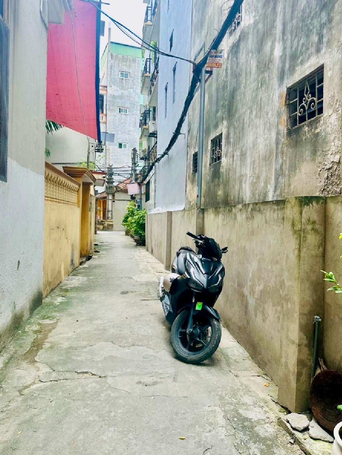 Bán nhà Kim Giang - diện tích 65m2 7 tầng - gần ô tô - giá 23,5 tỷ