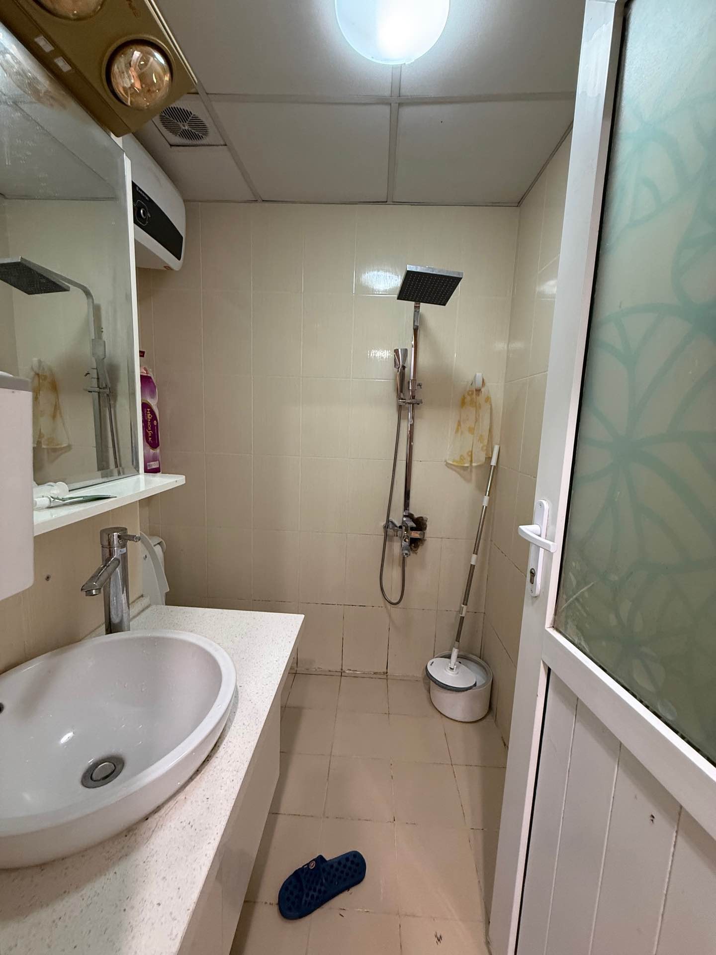 Bán nhà Trần Hòa - diện tích 70m2 7 tầng - Sổ đỏ chính chủ - giá 5,75 tỷ