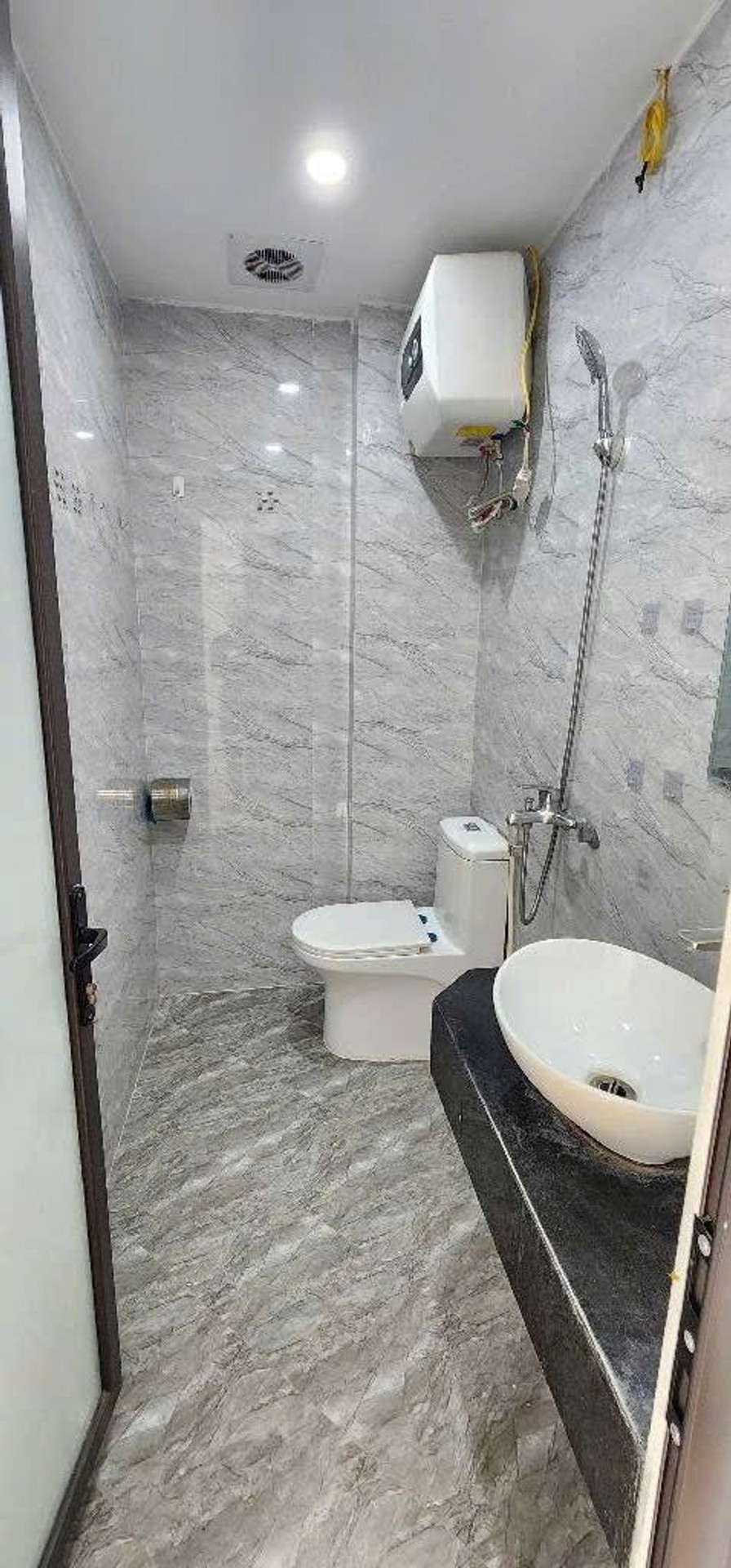 Bán nhà Tân Mai - diện tích 65m2 5 tầng - Ô TÔ TRÁNH 10M - giá 18,8 tỷ