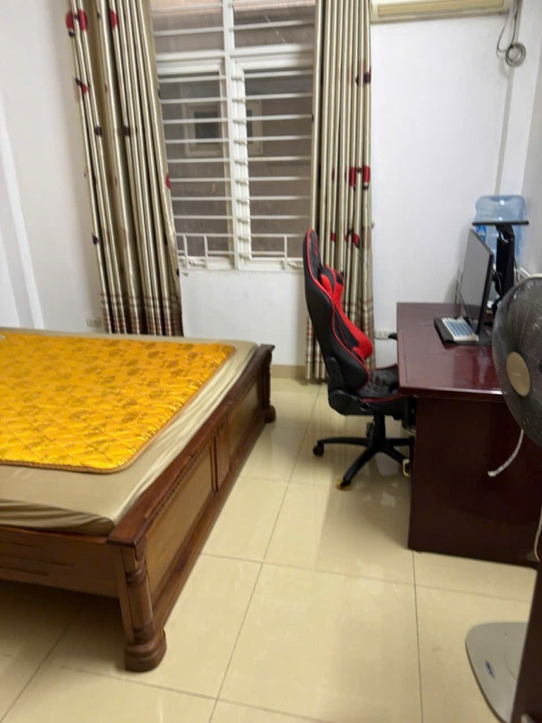 Bán nhà Nguyễn Công Thái - diện tích 53m2 5 tầng - MẶT PHỐ, PHÂN LÔ, ĐƯỜNG ĐÔI - giá 30 tỷ