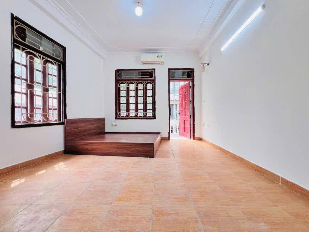 Bán nhà Kim Giang - diện tích 75m2 4 tầng - Nhà khu phân lô bàn cờ, đường trước nhà ô tô tải tránh - giá 18,5 tỷ