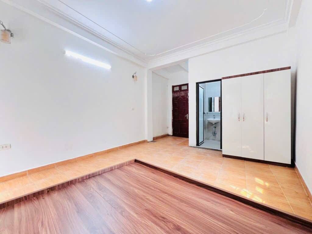 Bán nhà Kim Giang - diện tích 75m2 4 tầng - Nhà khu phân lô bàn cờ, đường trước nhà ô tô tải tránh - giá 18,5 tỷ