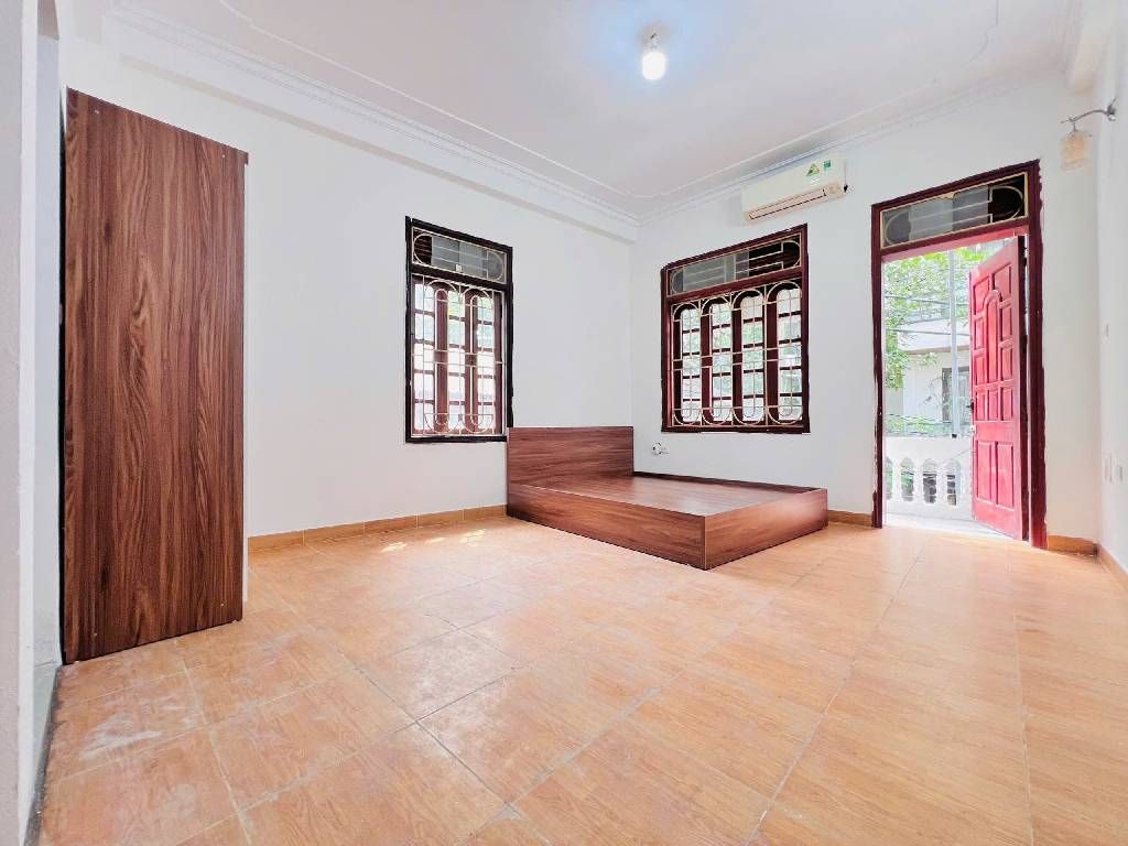 Bán nhà Kim Giang - diện tích 75m2 4 tầng - Nhà khu phân lô bàn cờ, đường trước nhà ô tô tải tránh - giá 18,5 tỷ