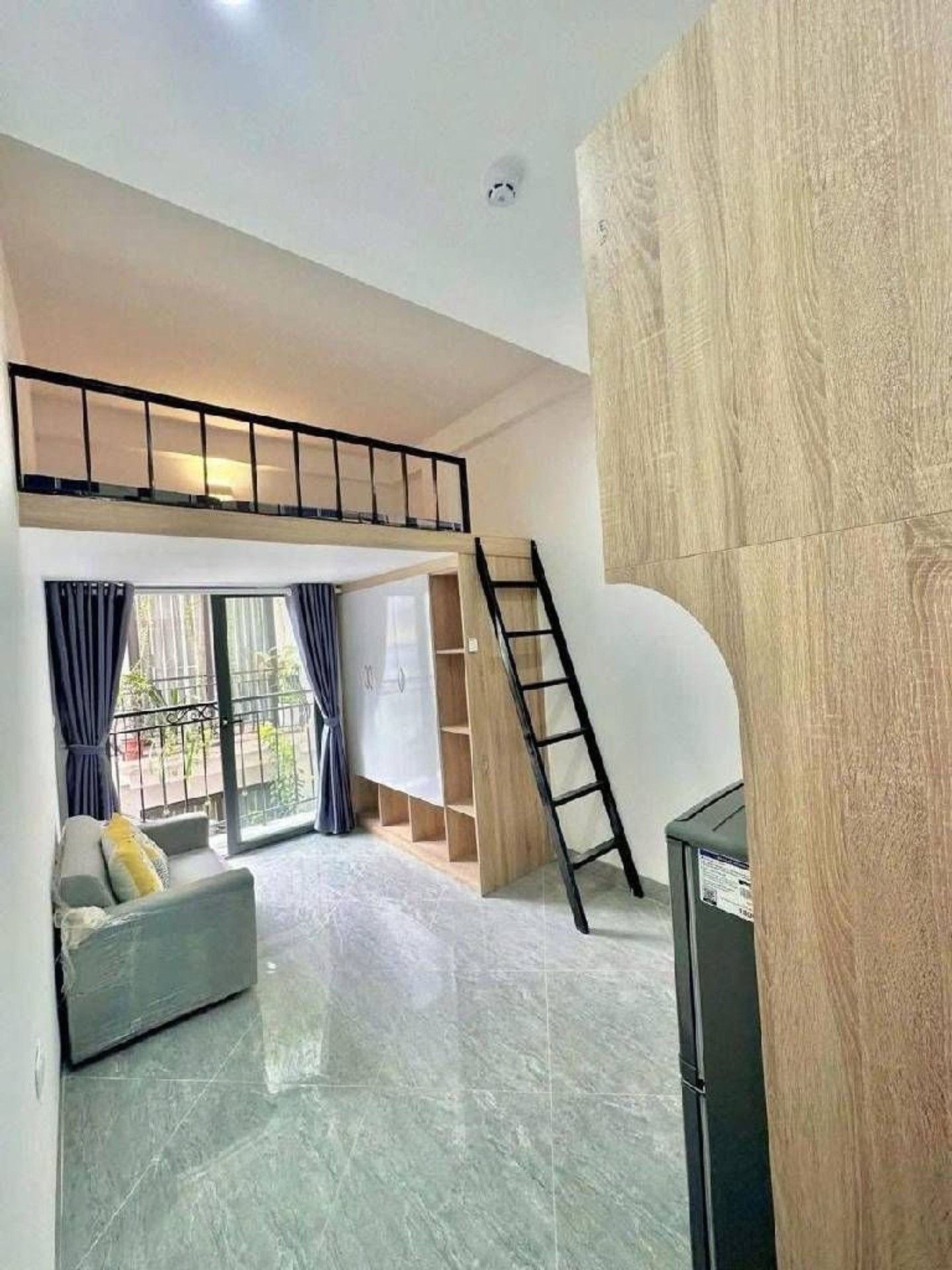 Bán nhà Thanh Lân - diện tích 52m2 6 tầng - Lô góc - giá 11,96 tỷ