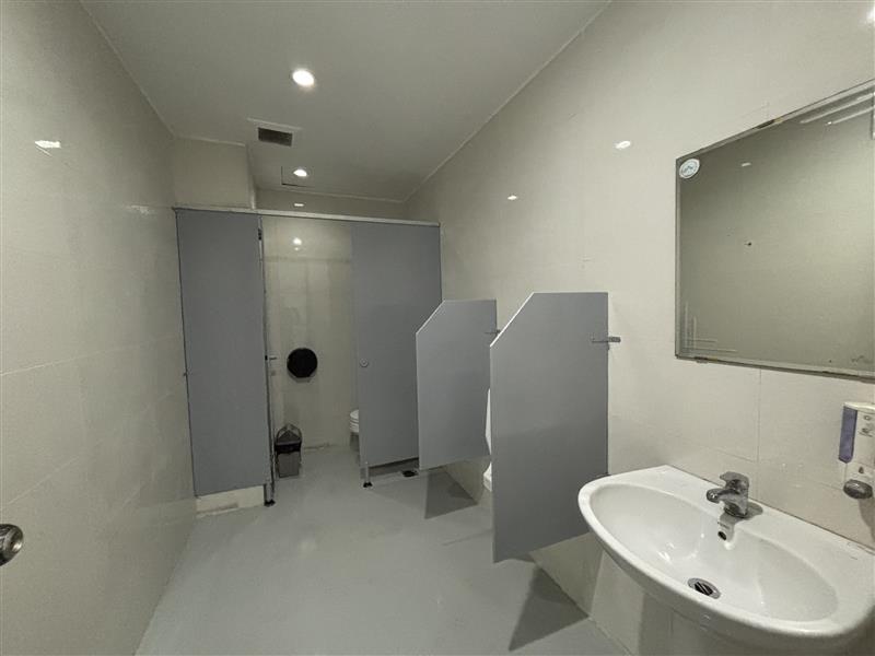 Bán nhà Trần Quốc Toản - diện tích 250m2 11 tầng - Tòa nhà cao tầng mặt phố VIP - giá 250 tỷ