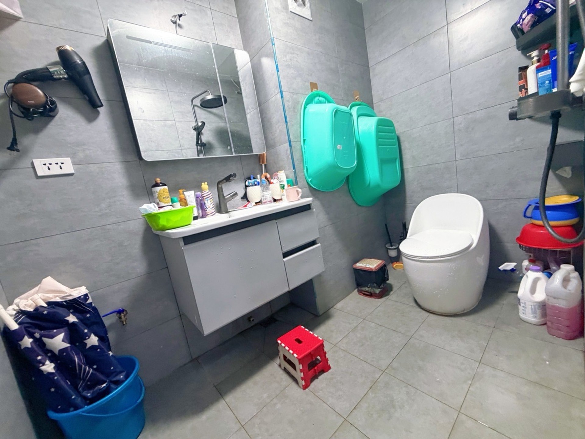 Bán nhà Định Công - diện tích 101m2 1 tầng - Căn hộ đẹp hiếm có - giá 8,7 tỷ