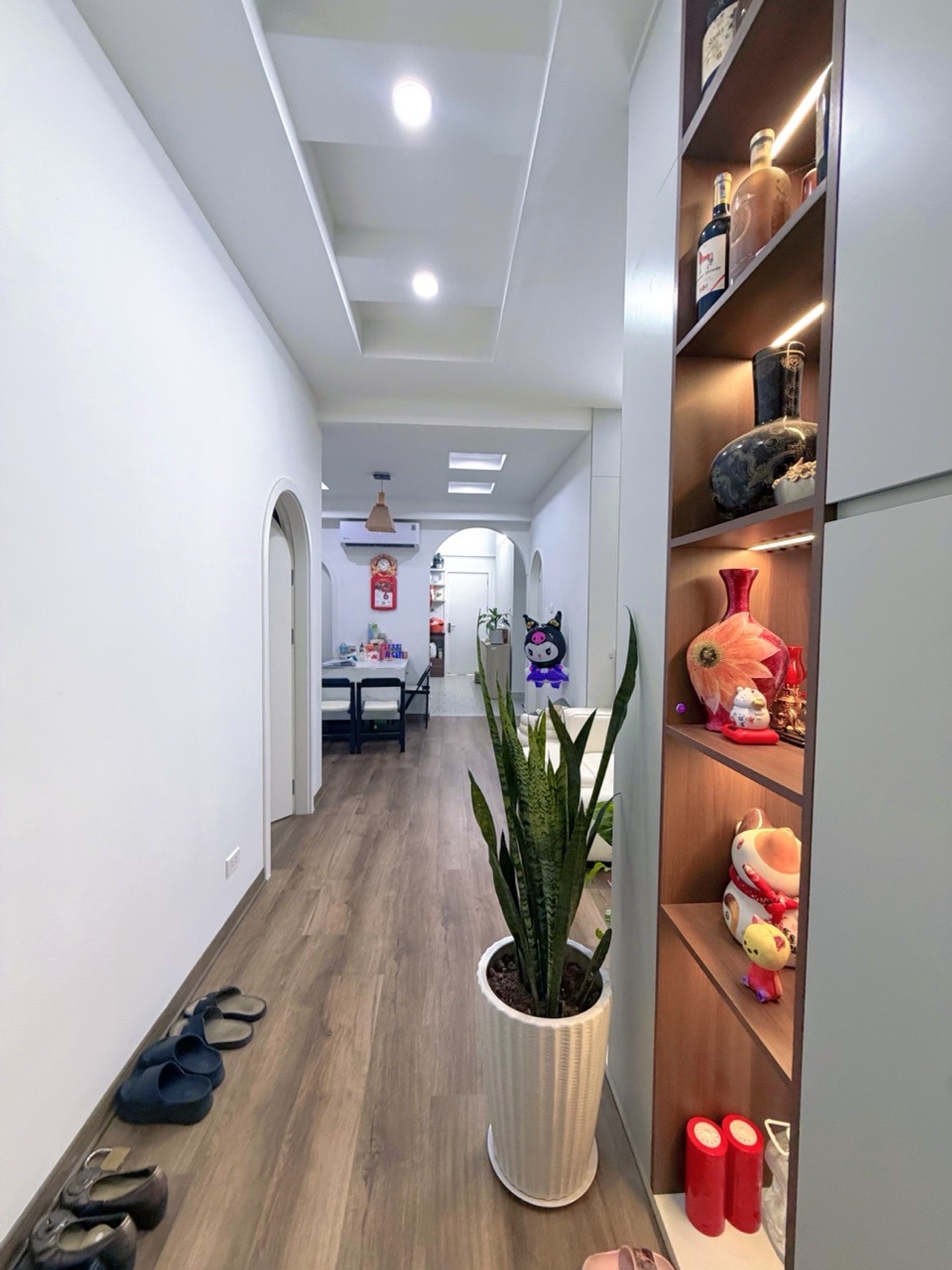 Bán nhà Định Công - diện tích 101m2 1 tầng - Căn hộ đẹp hiếm có - giá 8,7 tỷ