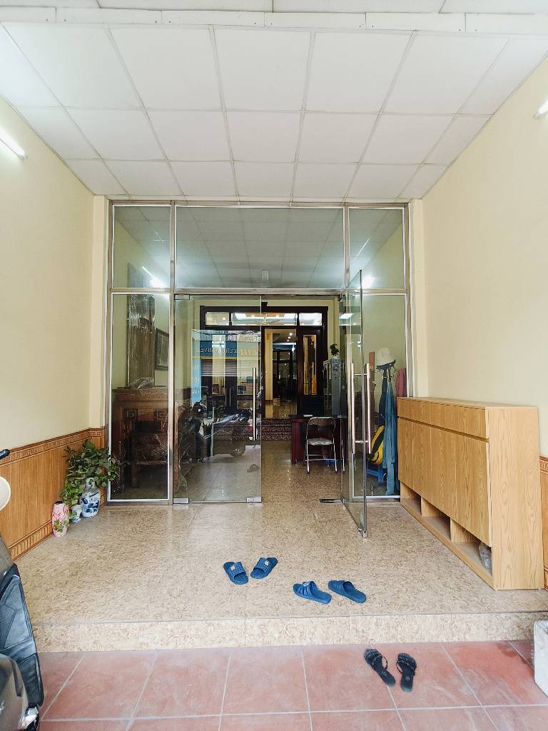 Bán nhà Thanh Lân - diện tích 104m2 4 tầng - Gara ô tô - giá 25,99 tỷ