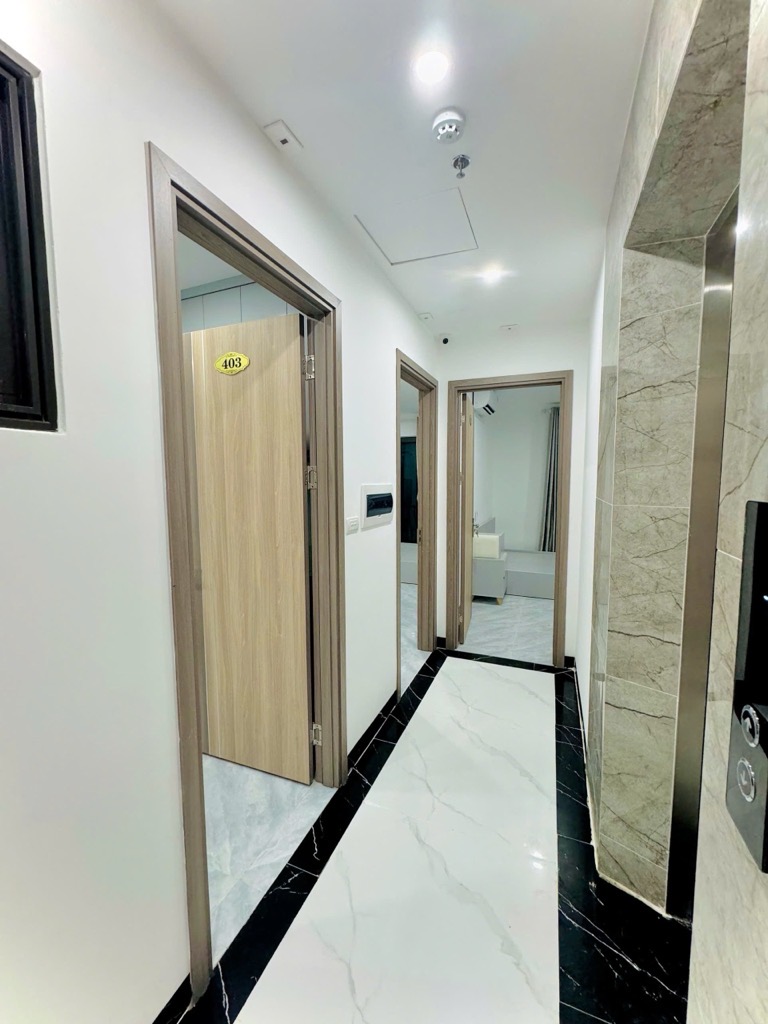 Bán nhà Tam Trinh - diện tích 95m2 7 tầng - Ô TÔ TRÁNH THÔNG - giá 27,9 tỷ