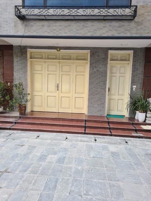 Bán nhà Láng Hạ - diện tích 70m2 4 tầng - Gần cả khu duy nhất 1 nhà bán - giá 53 tỷ