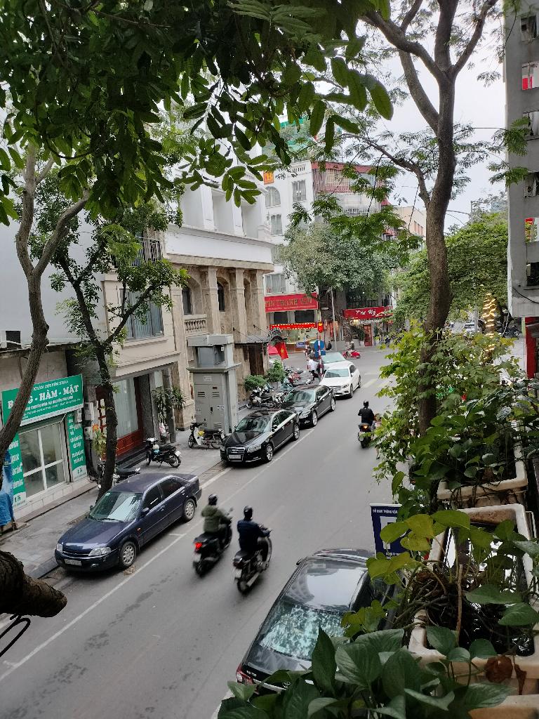 Bán nhà Nguyễn Bỉnh Khiêm - diện tích 51m2 2 tầng - LÔ GÓC, SIÊU HIẾM - giá 40 tỷ