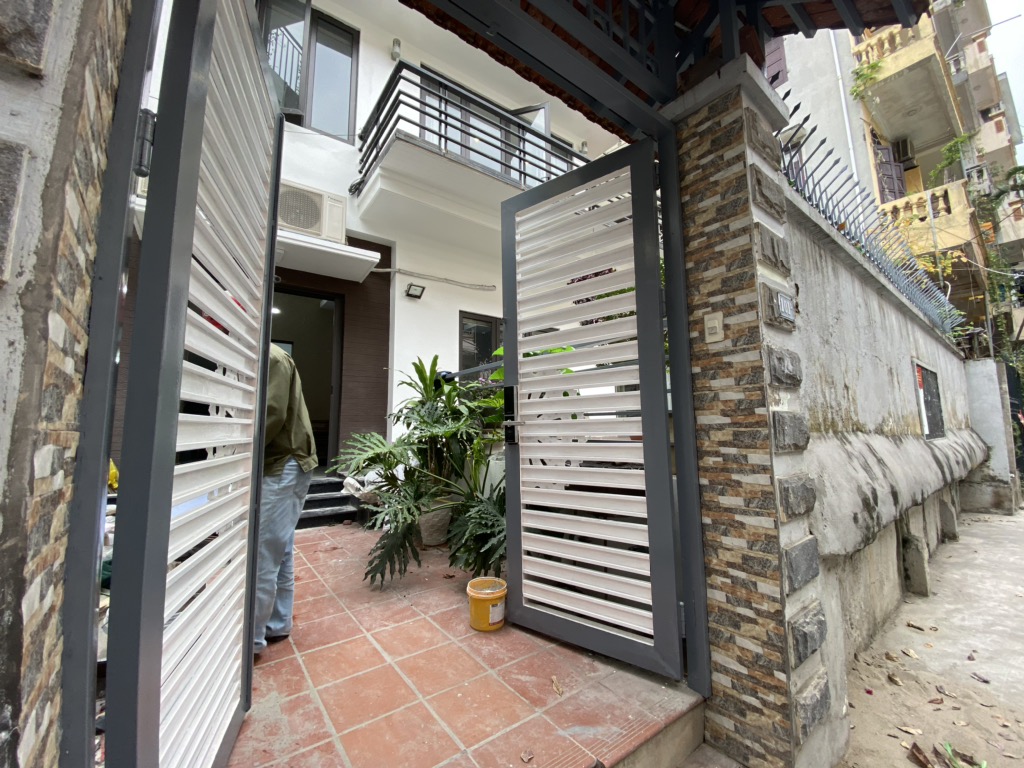Bán nhà Tạ Quang Bửu - diện tích 30m2 2 tầng - Ô lùi tận cửa - giá 13,5 tỷ