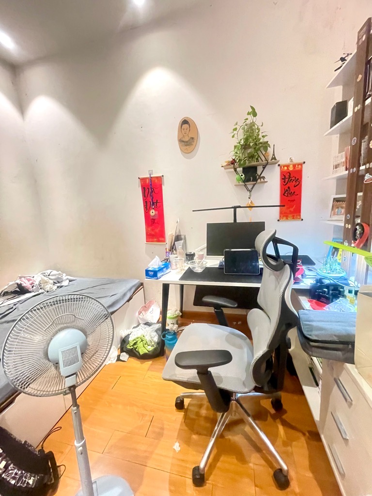 Bán nhà Hoàng Mai - diện tích 106m2 3 tầng - Ngõ to ô tô - giá 15,9 tỷ