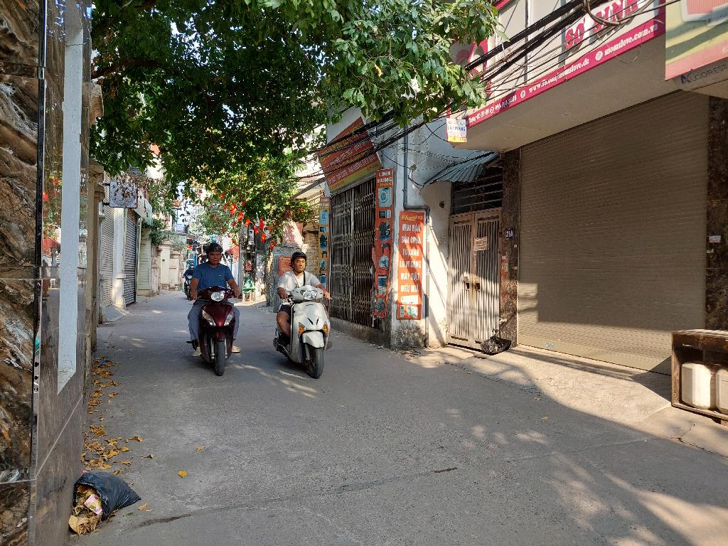 Bán nhà Định Công Thượng - diện tích 152.8m2 1 tầng - ô tô tránh - giá 35 tỷ